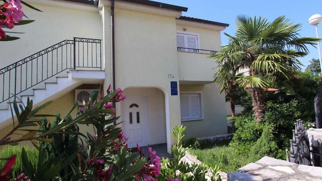 Holiday Home Malinska 1