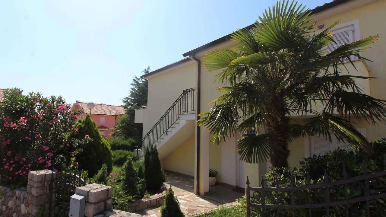 Holiday Home Malinska 1