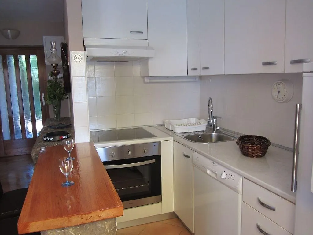 Holiday Home Malinska 1